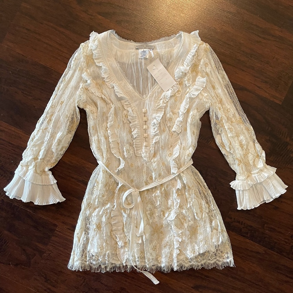 Alberto Makali Lace Long Ruffle Sleeve Top M